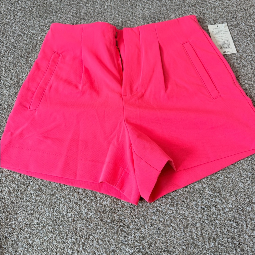 a new day Hot Pink High-Waist Tailored Women’s Shorts. NWT